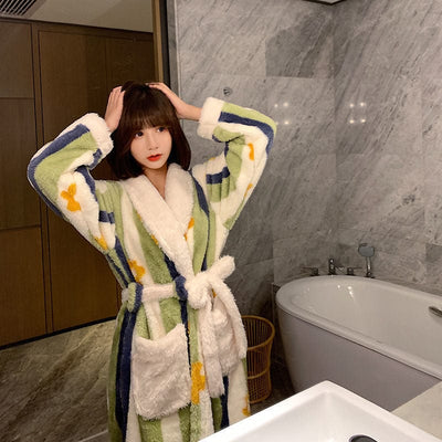 Women Coral Fleece Thick Bathrobe